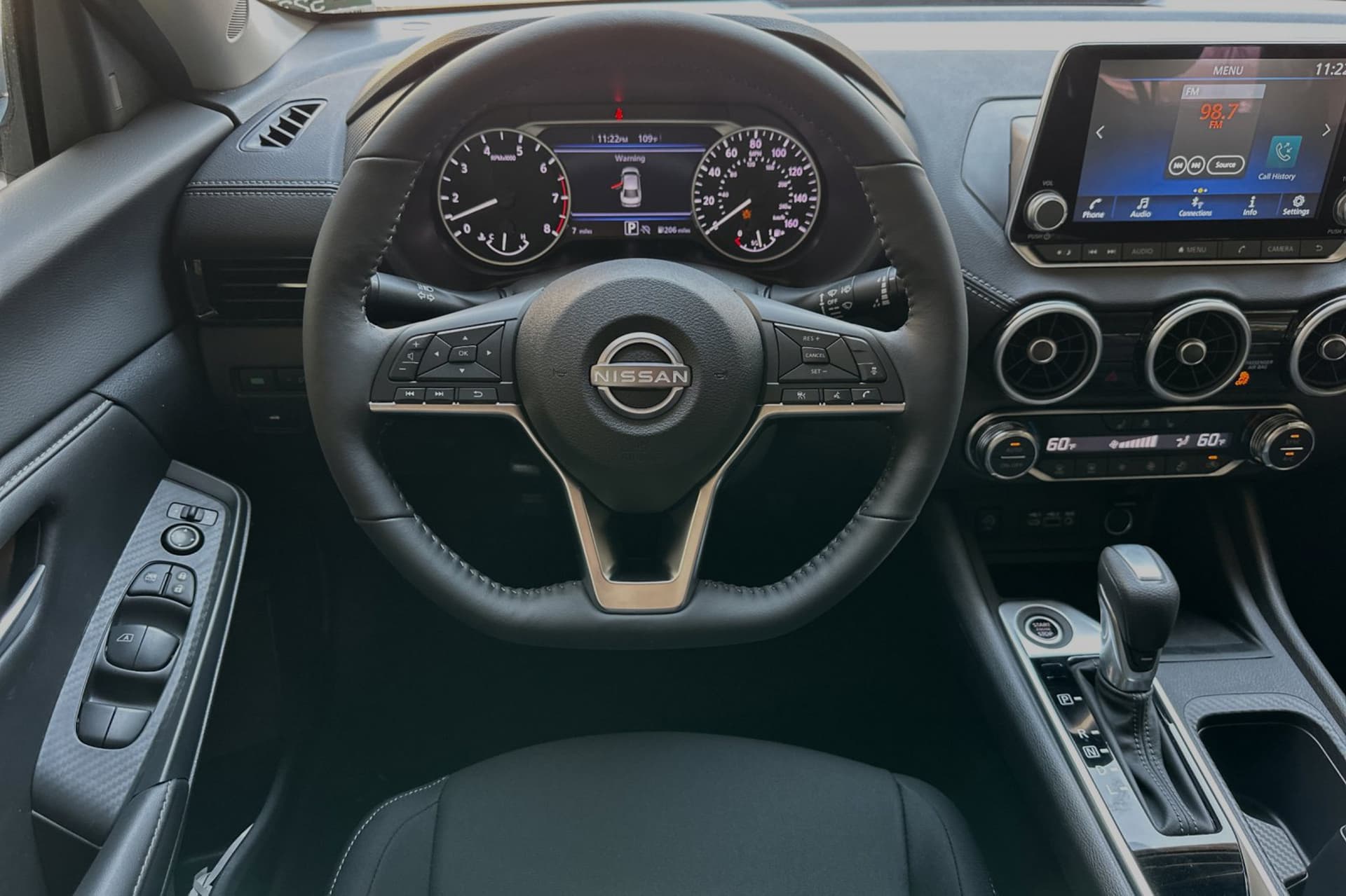 2025 Nissan Sentra SV 11